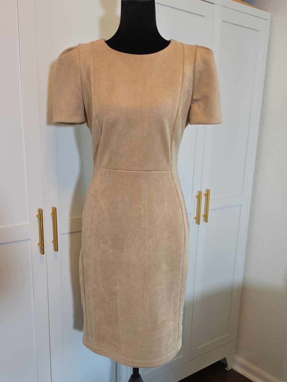 Calvin Klein Camel Tan Faux Suede Puff Short Sleeve Sheath Dress Size 10 - Picture 3 of 13